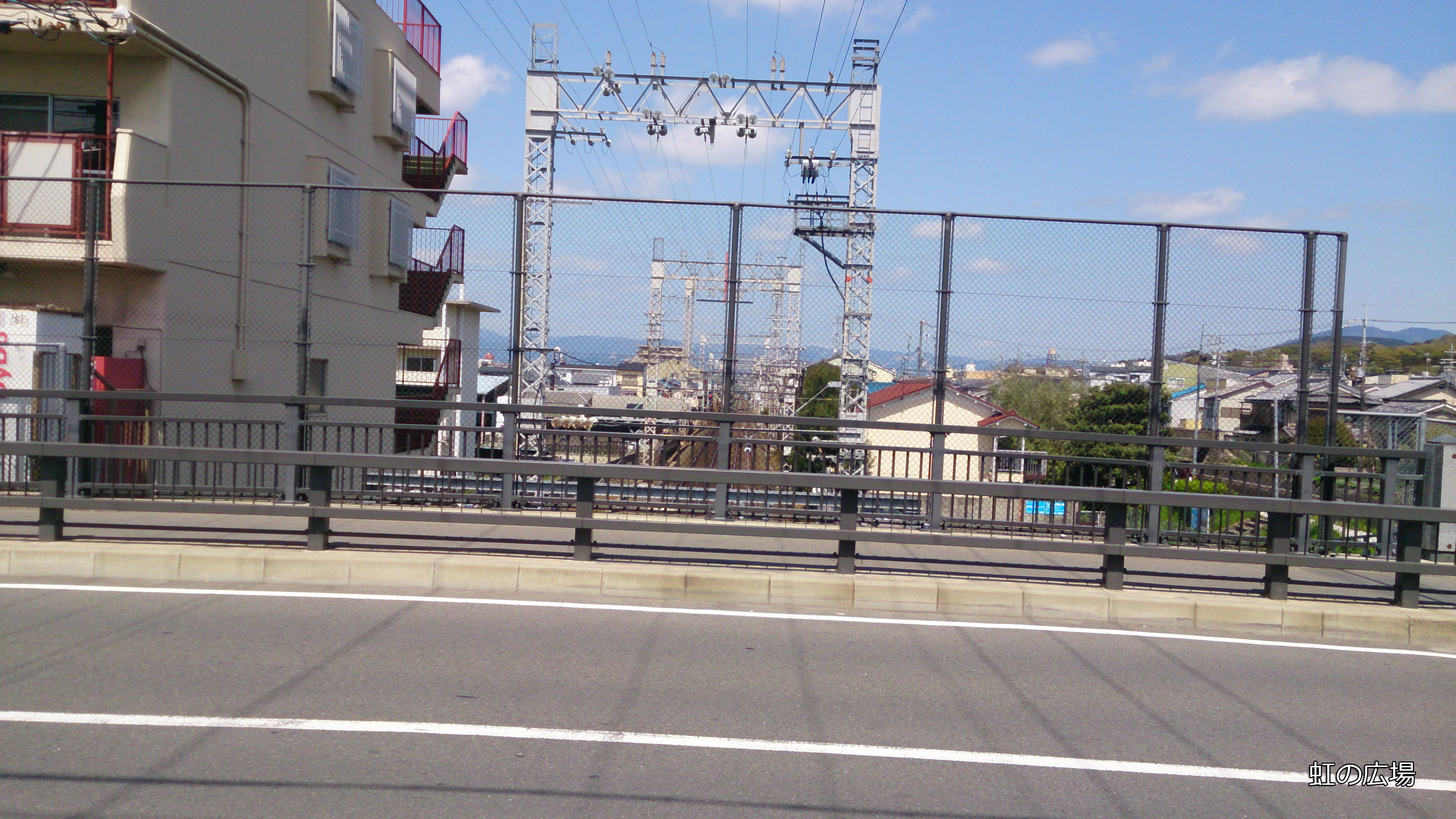 京阪藤森駅北側高架
